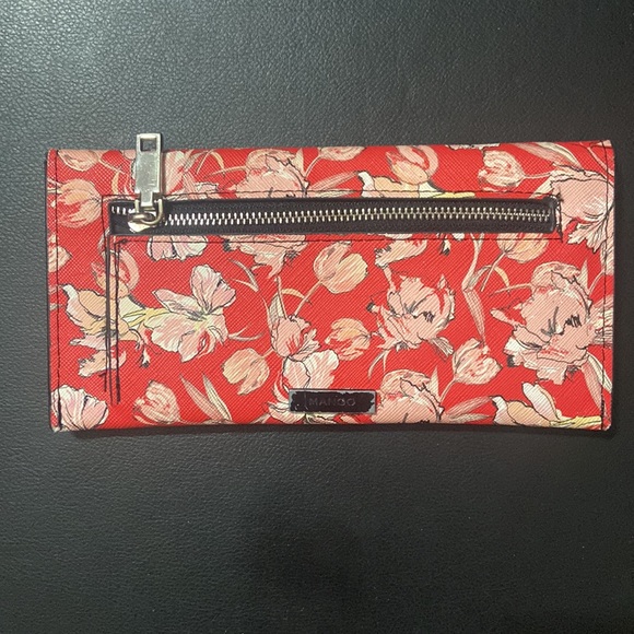 Mango Wallet - Picture 2 of 7